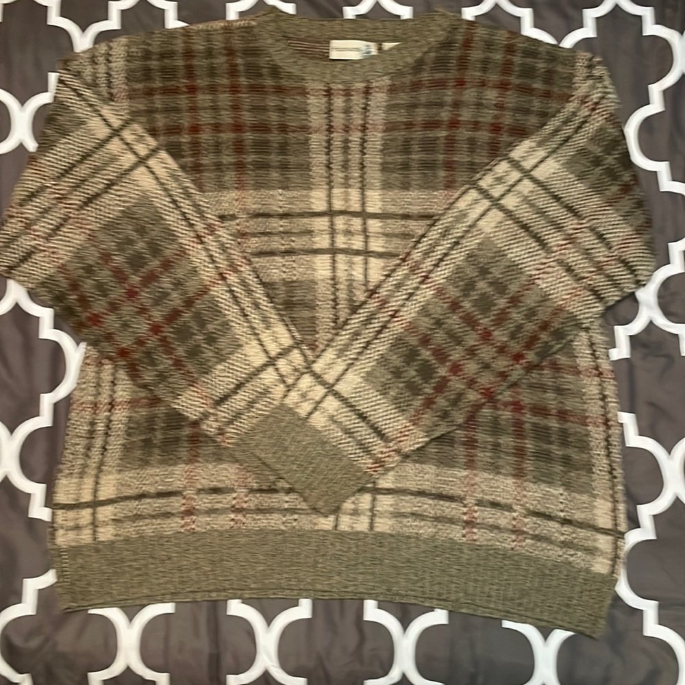 Vintage sweater. FieldMaster Brand. Size XL